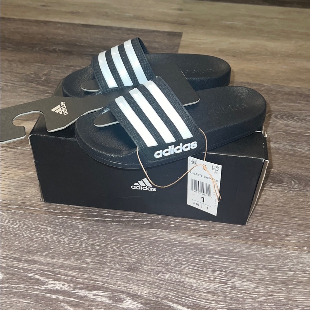 Adidas Kids Slides (NWT)